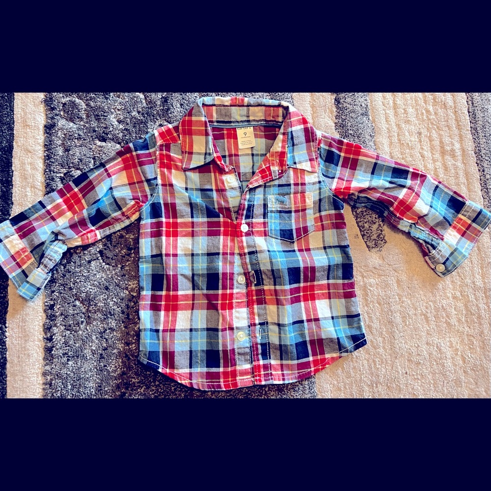 Carter Long Sleeve Polo for a Boy, Size 9months, Color; Red/Blue/White. Like New